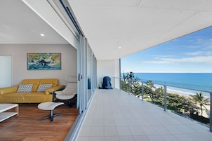 3 Bedroom East Facing Ocean View | Beach/ocean view