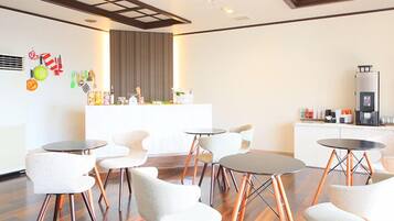 Breakfast and dinner served, Japanese cuisine