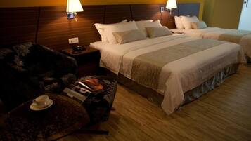 Family Room | In-room safe, desk, blackout drapes, free WiFi