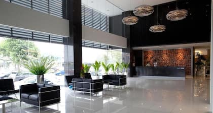 Pinetree Hotel