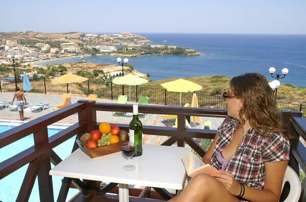 Balcony - Pennystella Apartments (Malevizi)