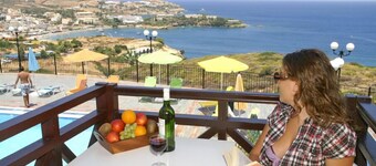 Pennystella Apartments