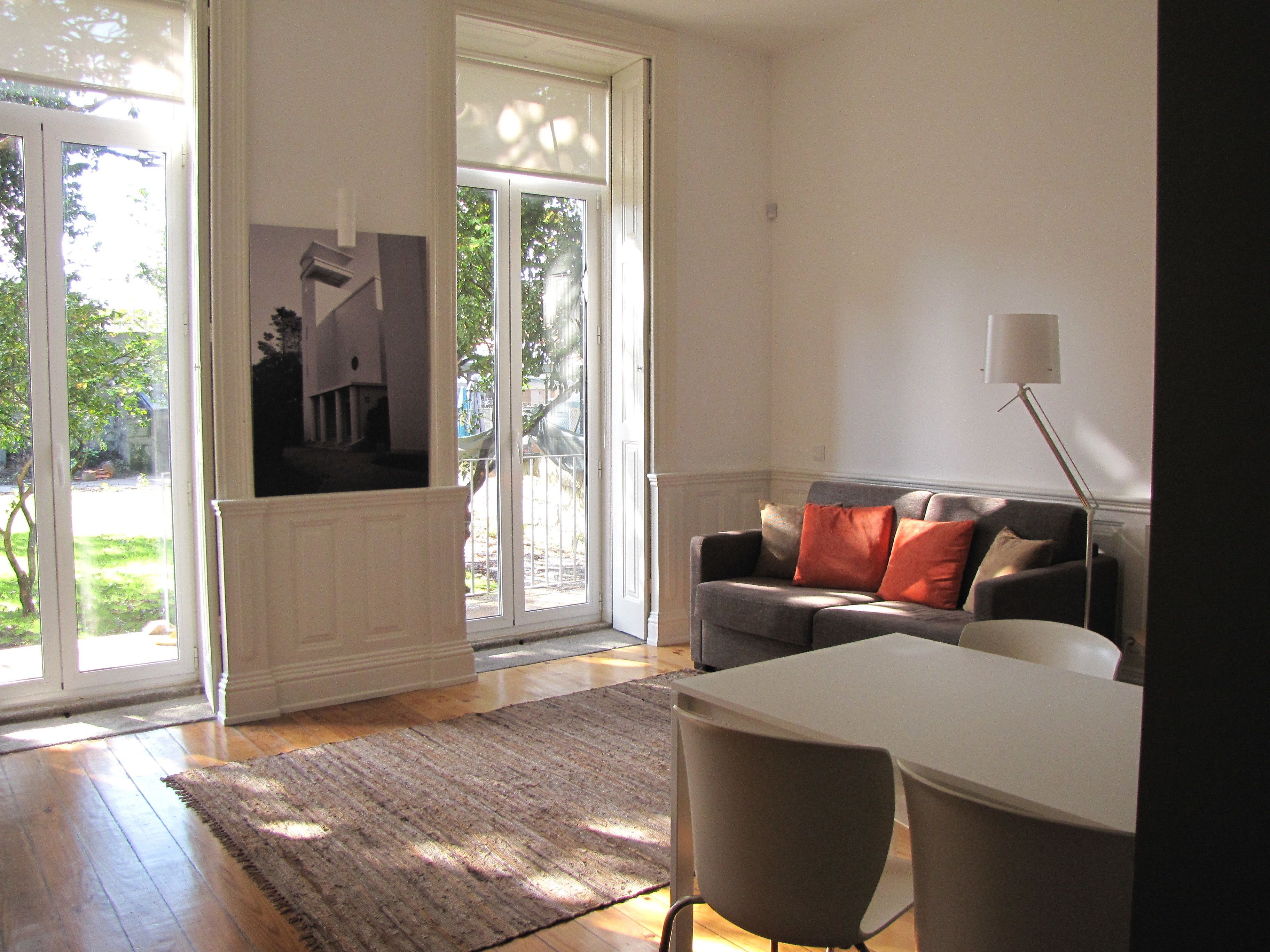 apartment, 1 bedroom, garden view (ground floor) | living room | flat-screen tv