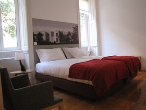 Apartment, 1 Bedroom, Garden View (Ground Floor) | Individually decorated, free cribs/infant beds, rollaway beds, free WiFi - Koolhouse Porto (Porto)