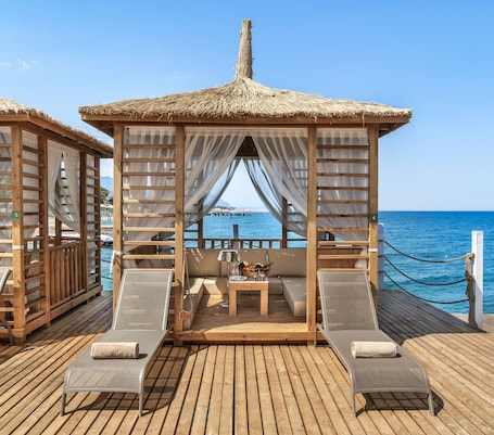 Detalle exterior. Corendon Playa Kemer