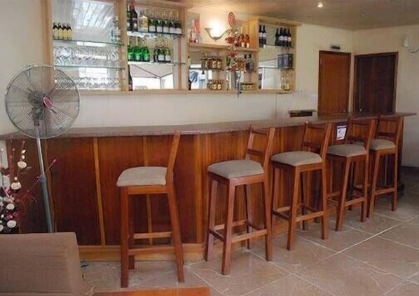 Bar (in der Unterkunft)