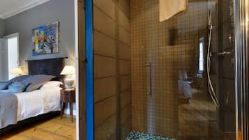 Superior Double Room, Ensuite, Pool View (L'Alsacienne) | Bathroom | Rainfall showerhead, free toiletries, hair dryer, bathrobes