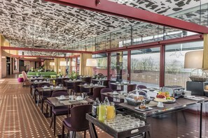 Daily buffet breakfast (EUR 20 per person)