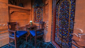 Interior detail - Lumbung Sari Hotel (Legian)