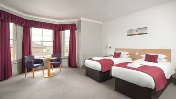 Iron/ironing board, bed sheets