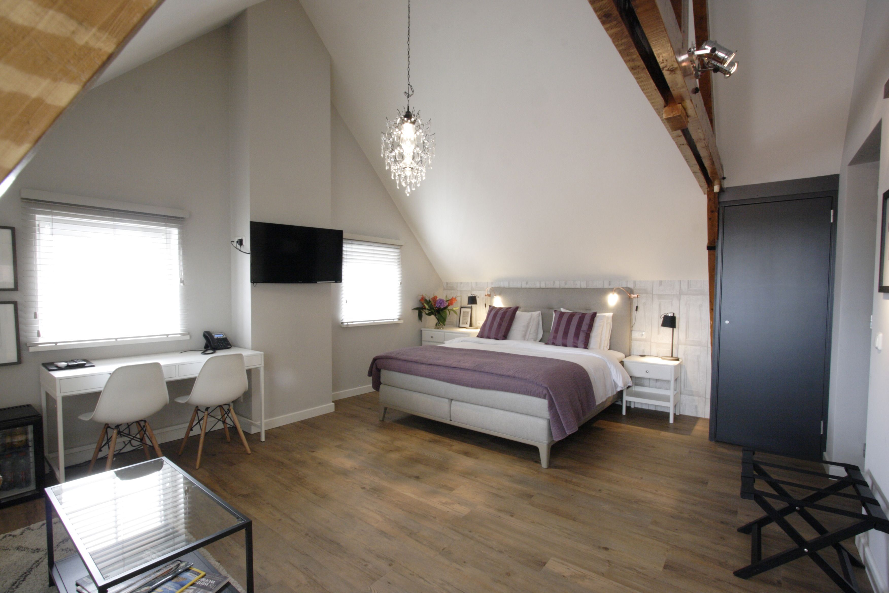 Loft Deluxe, vistas a la ciudad | Servicio de la habitación