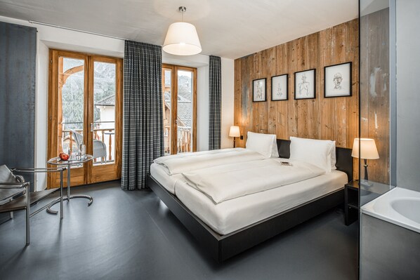 Deluxe Double Room, Balcony