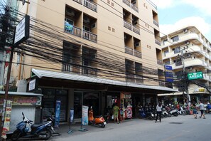 Exterior - Nikom Court (Pattaya)