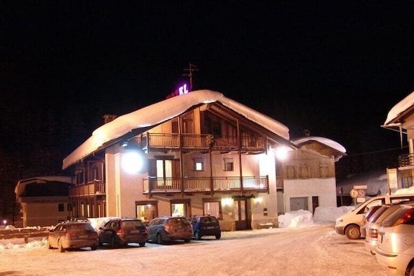 Front of property – evening/night