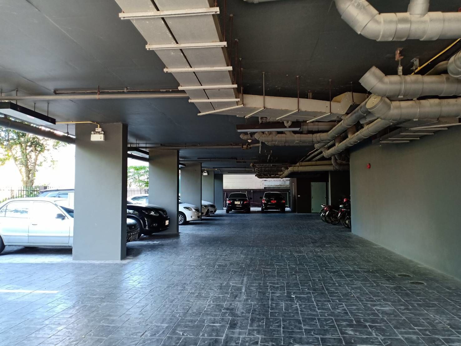 outdoor banquet area