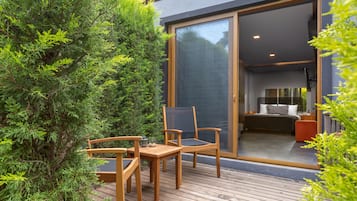 Queen Suite Jacuzzi | Terraza o patio