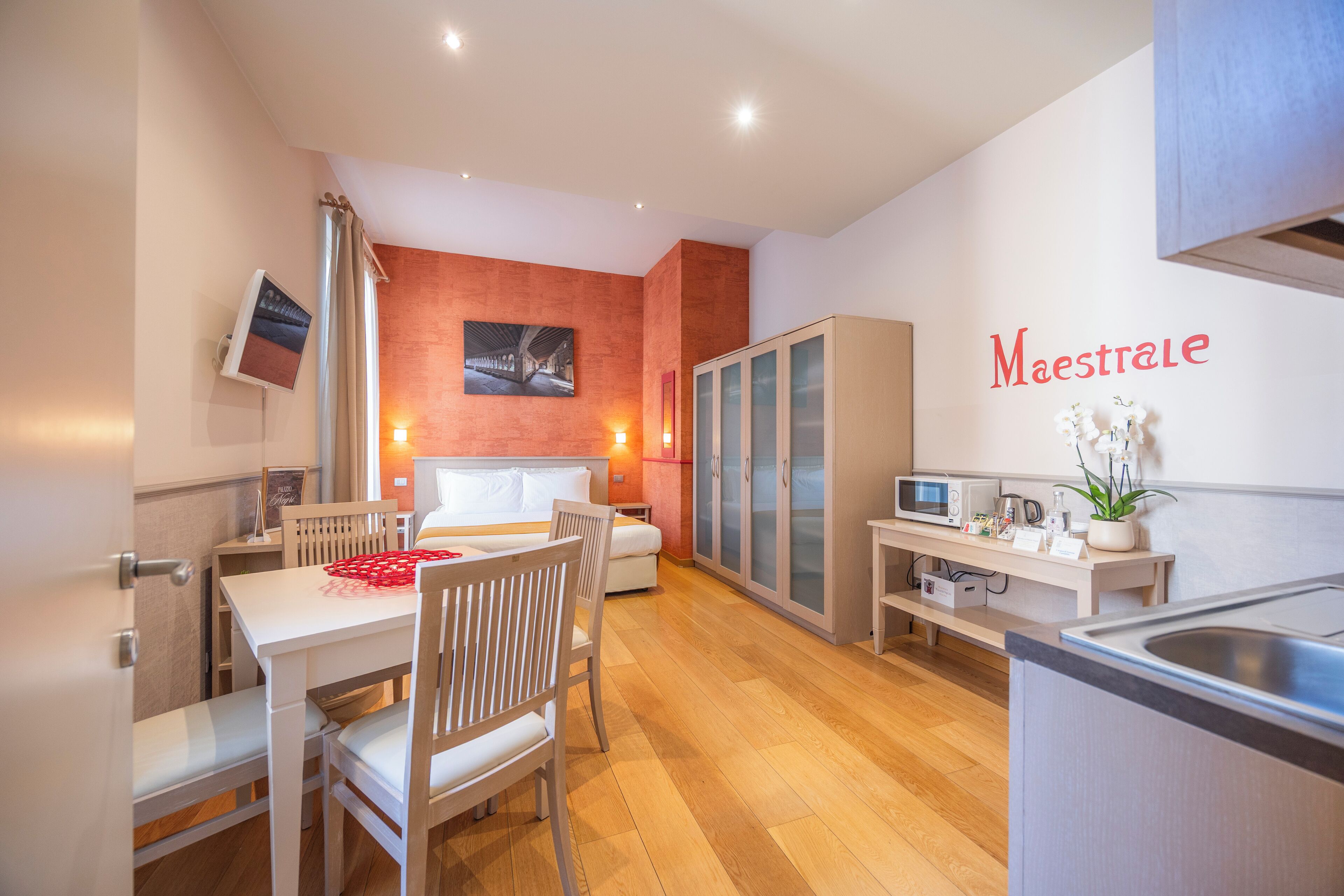 Estudio clásico (Maestrale - M0230911772) | Edredones de plumas, decoración individual, mobiliario individual