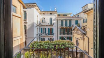 Studio – classic (Maestrale - M0230911772) | Utsikt fra rommet