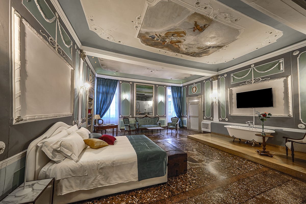 Junior Suite | Down comforters, individually decorated, individually furnished, desk