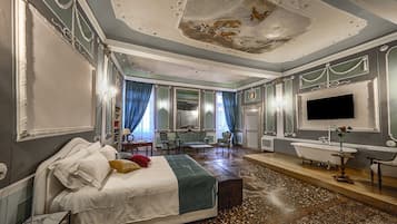 Phòng Suite Junior | Chăn bông, trang trí khác biệt