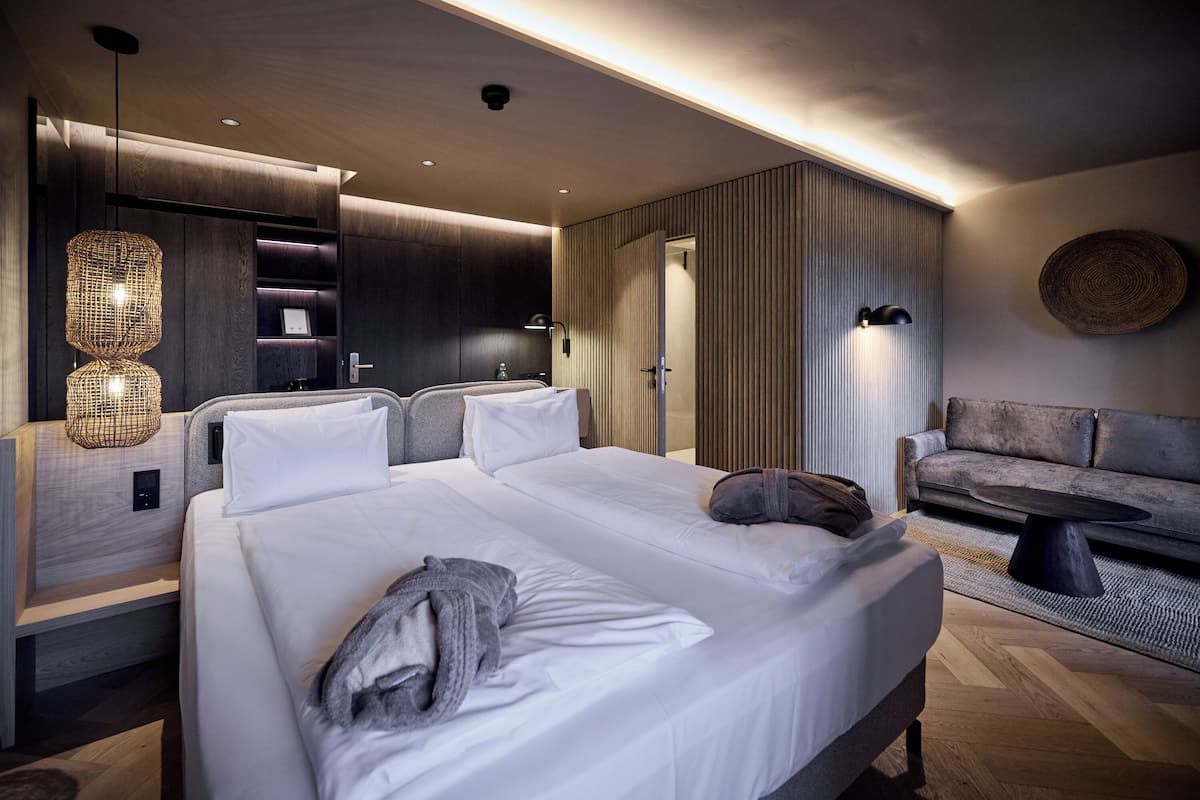 Habitación doble superior, 1 cama de matrimonio grande (Gerls Superior 2) | Ropa de cama hipoalergénica, colchones Tempur-Pedic, minibar