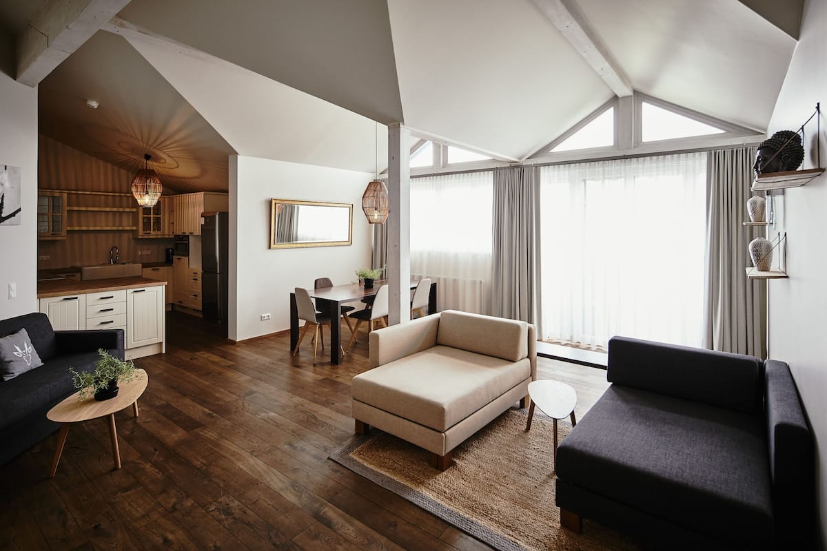 Penthouse, 1 Bedroom, Kitchen, Mountain View | View from room