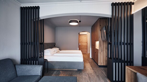 Comfort Double Room, 1 Bedroom (Nauturally Comfort) | Hypo-allergenic bedding available, Tempur-Pedic beds, minibar - Hotel Gerl (Wals-Siezenheim)