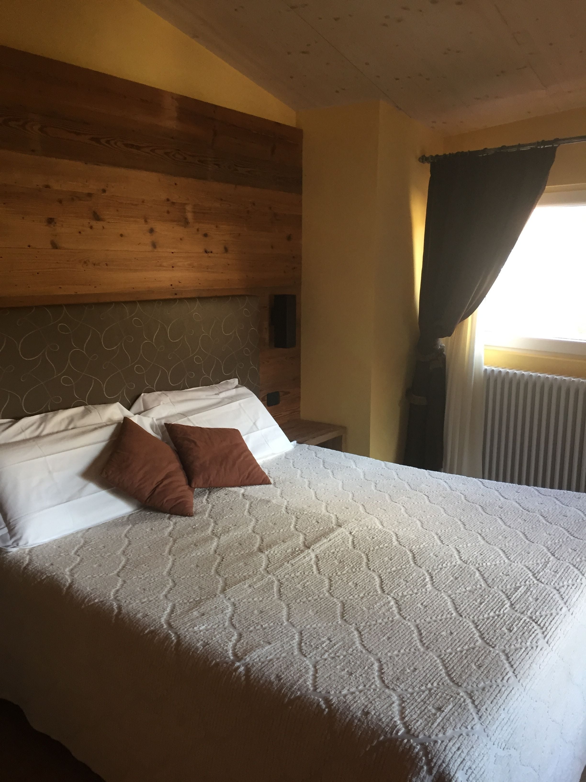 double or twin room | in-room safe, free wifi, bed sheets, wheelchair access