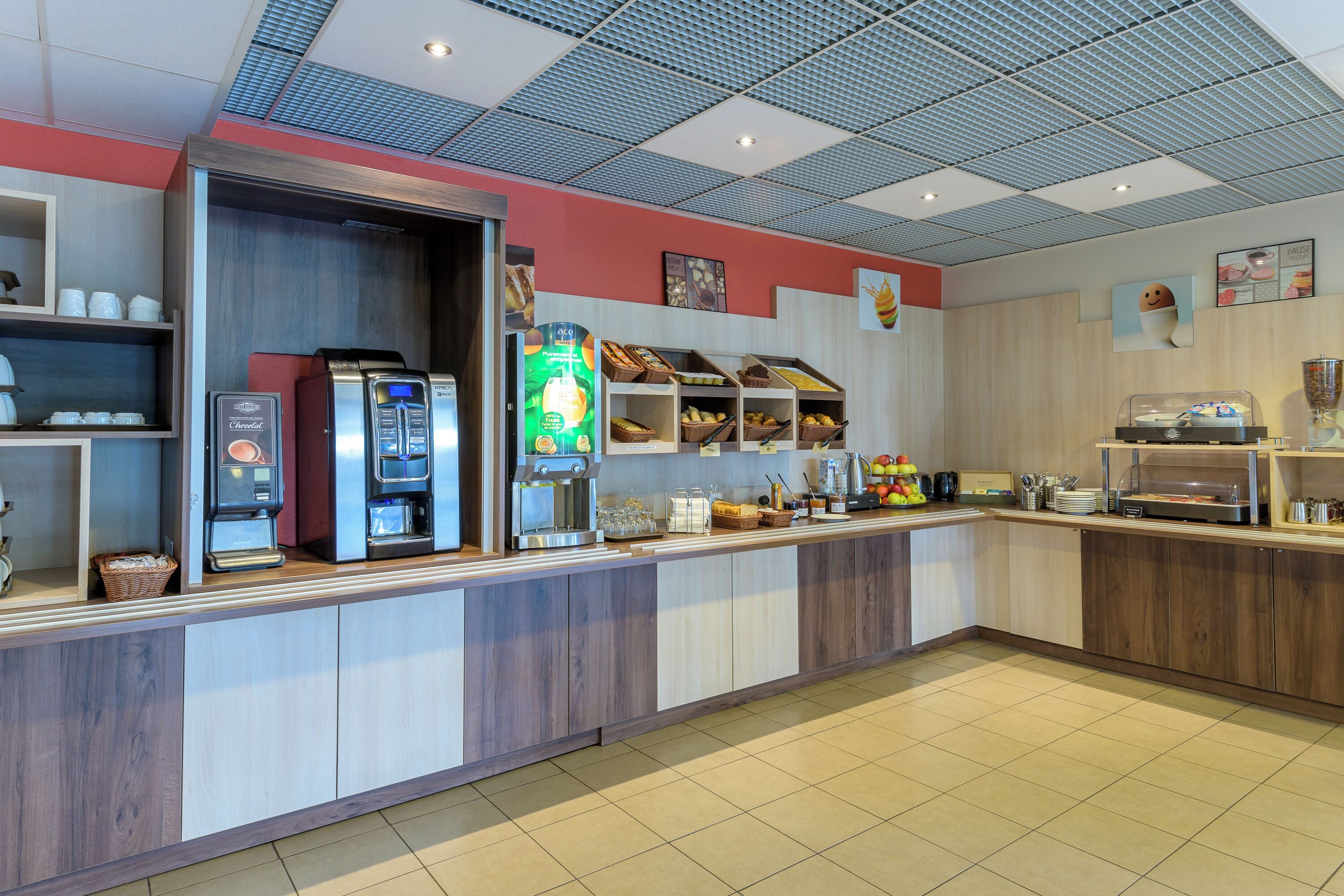 daily buffet breakfast (eur 9.90 per person)