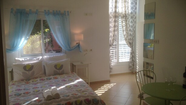 Studio Suite, City View - Sun Studio (Giv'atayim)