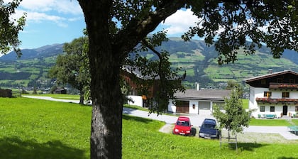 Bio-Bauernhof Vordergugg