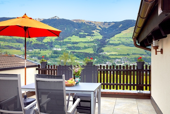 Panoramic Condo, 1 King Bed, Terrace, Valley View | Terrace/patio - Bio-Bauernhof Vordergugg (Mittersill)