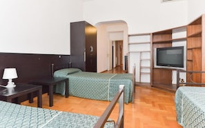 Desk, free WiFi, bed sheets - Hotel Beauty (Rome)