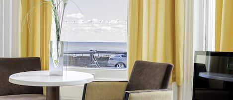 Classic Double Room, Ensuite, Sea View