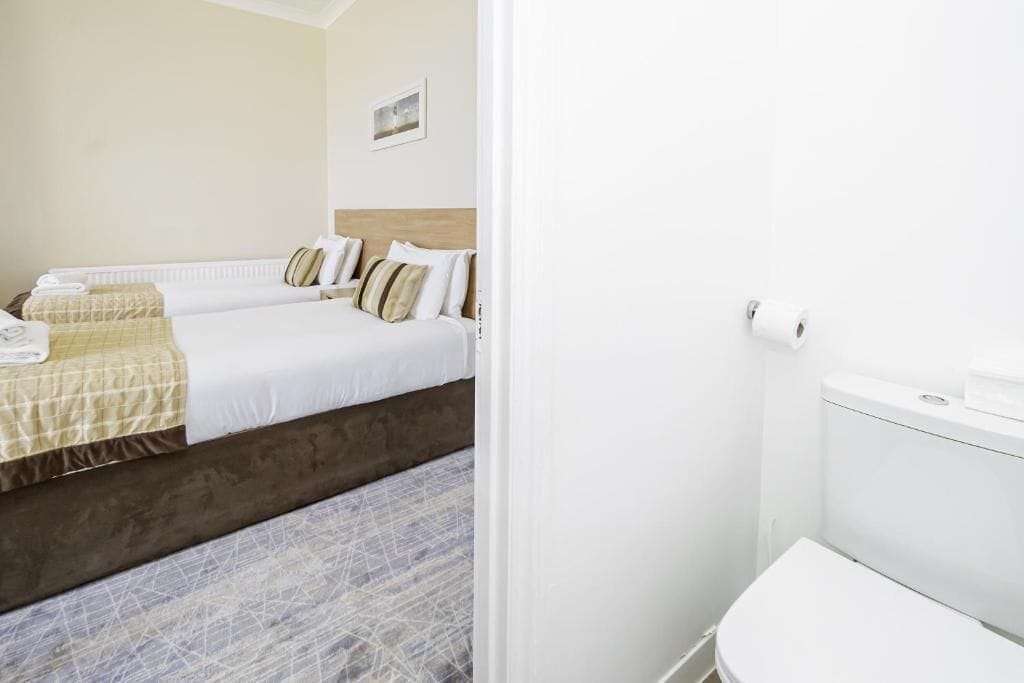 Photo - Majestic Hotel Eastbourne by Belvilla