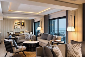 ห้องเพรสซิเดนเชียลสวีท, 1 ห้องนอน, วิวทะเล (Sea View) | 1 ห้องนอน, มินิบาร์, ตู้นิรภัยในห้องพัก, โต๊ะทำงาน