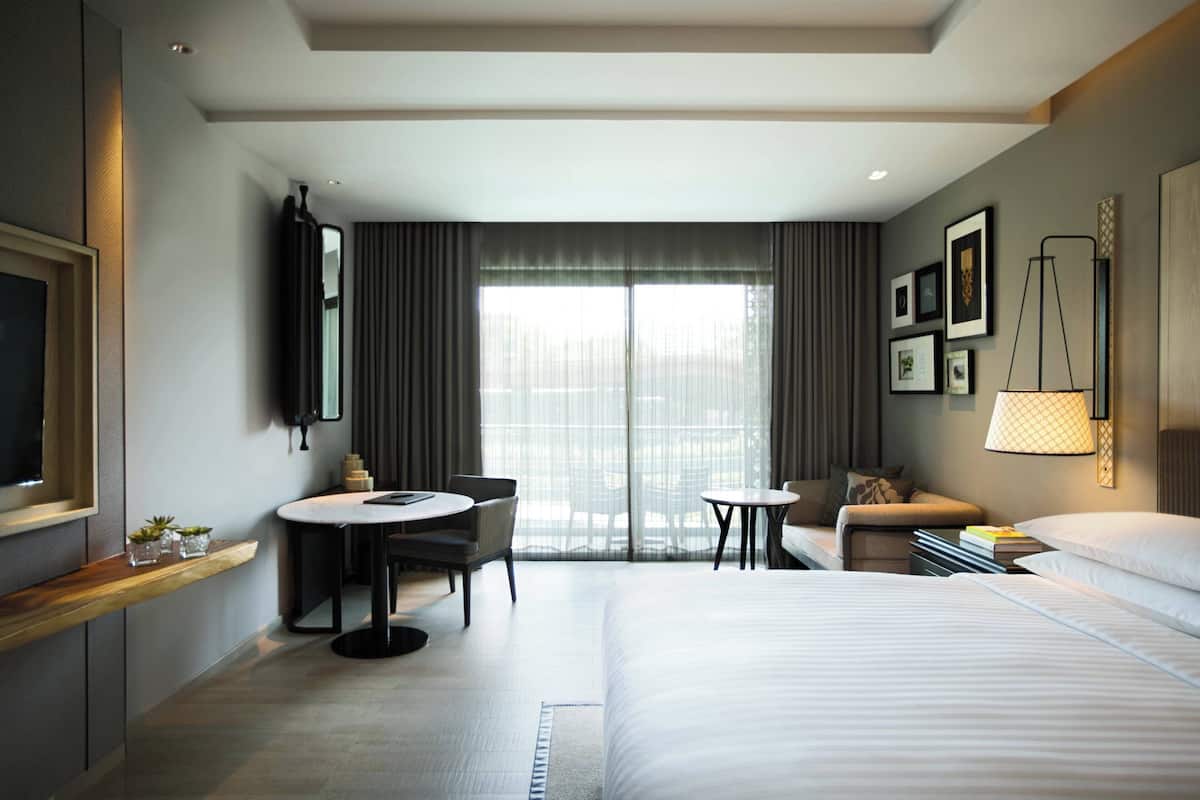 1 bedroom, minibar, in-room safe, desk