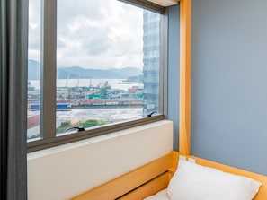 Căn hộ Tiêu chuẩn, nhiều giường | Minibar, két bảo mật tại phòng, bàn, màn/rèm cản sáng