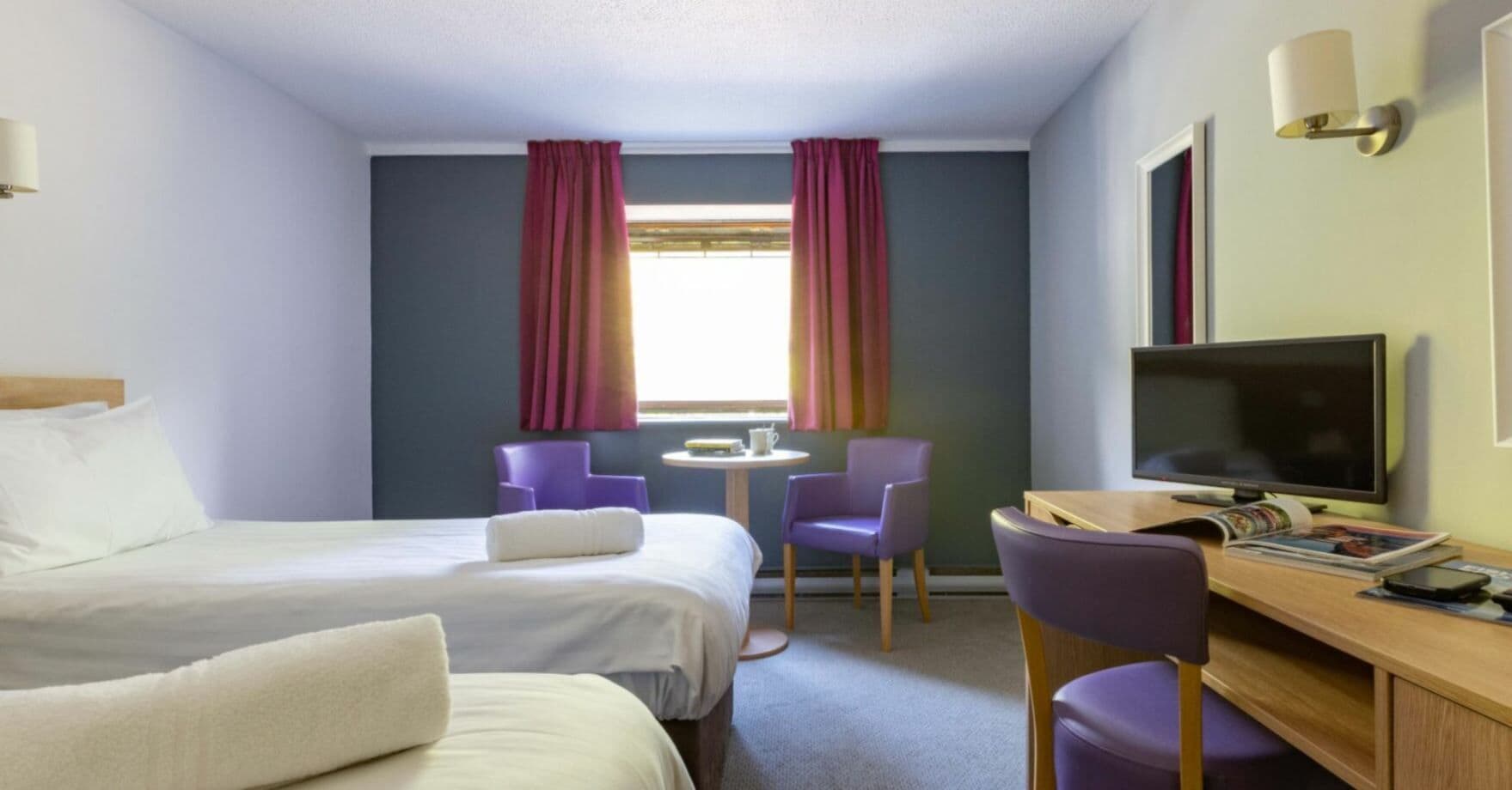 Twin Room (with Loch View) | Individually decorated, individually furnished, desk, iron/ironing board