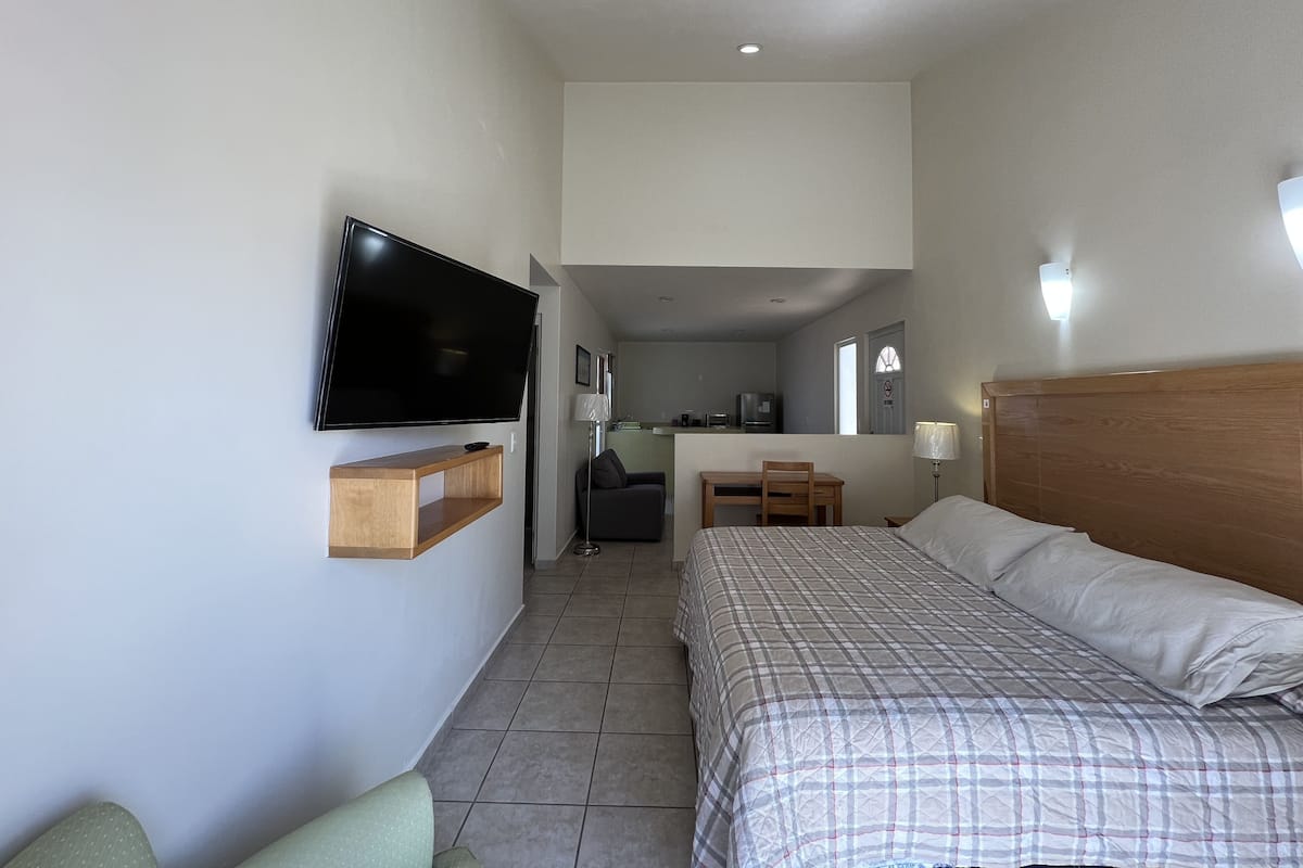 Suite Supérieure, 1 trÚs grand lit, cuisine