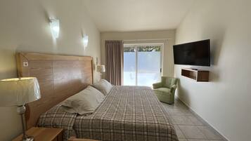 Suite superior, 1 cama King size, cocina | Decoración personalizada, muebles diferentes y wifi gratis