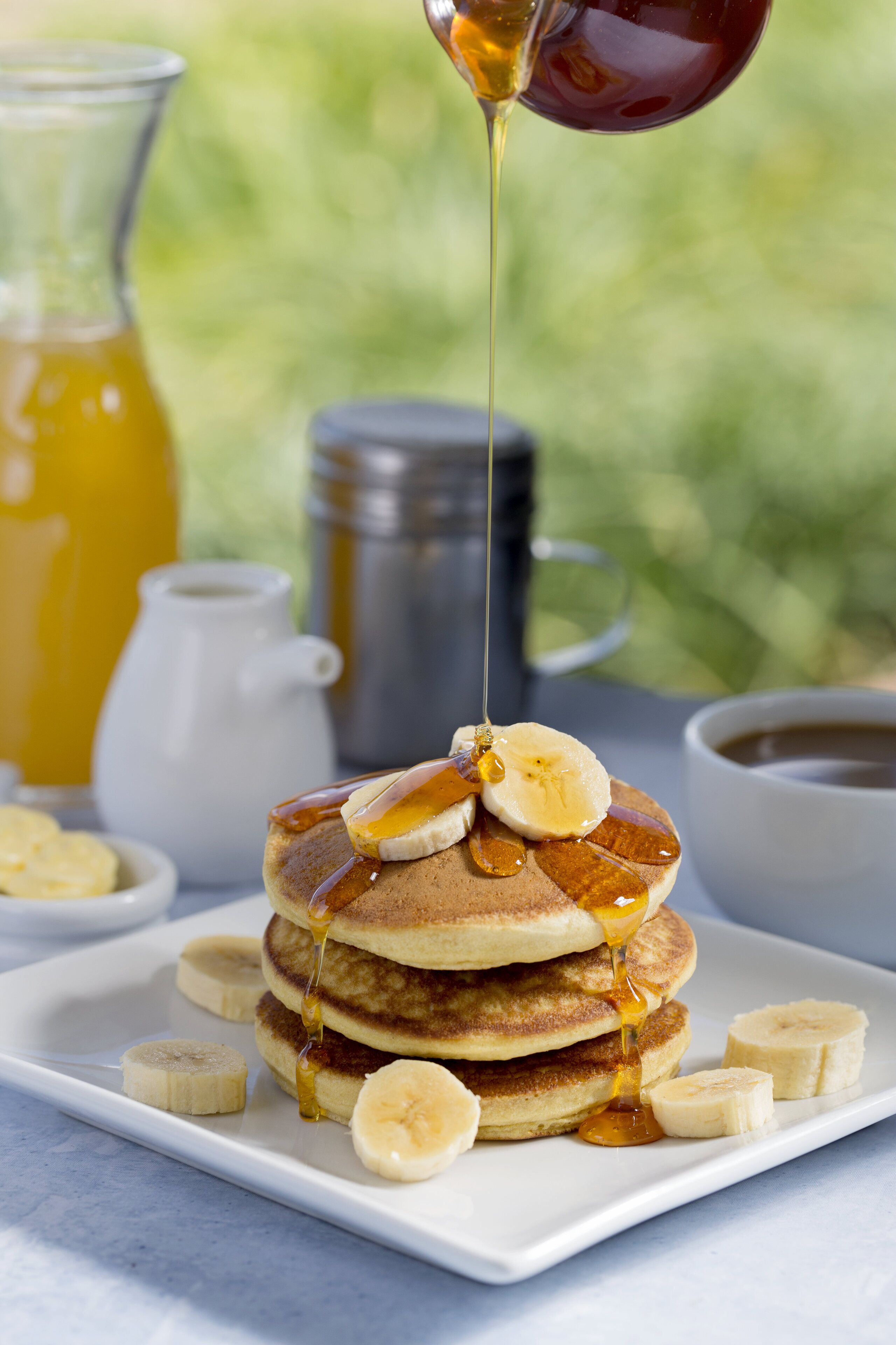 daily cooked-to-order breakfast (usd 10 per person)