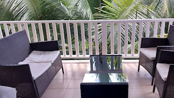 Apartment, 2 Bedrooms, Garden View | Balcony