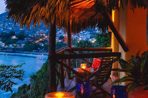 Romantic Room, 1 Queen Bed, Ocean View, Oceanfront | Terrace/patio