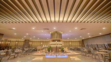 Daily buffet breakfast (MYR 35 per person)