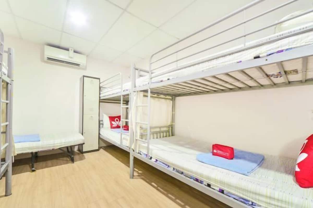 免费 WiFi、床单
