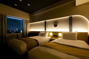 1 多间卧室、羽绒被、客房内保险箱、办公桌