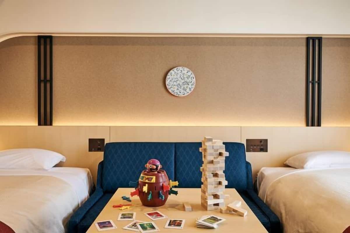 1 bedroom, down duvets, in-room safe, desk
