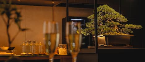 Couette en duvet d'oie, coffres-forts dans les chambres, bureau