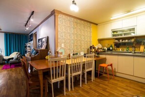 Private kitchen - Pedro's House - Hostel (Gwangju)